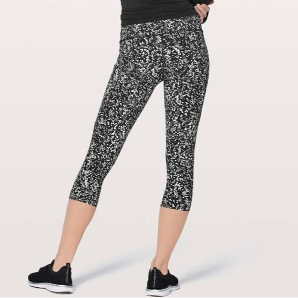 Lululemon Tight Stuff Tight II Splatter Black & White